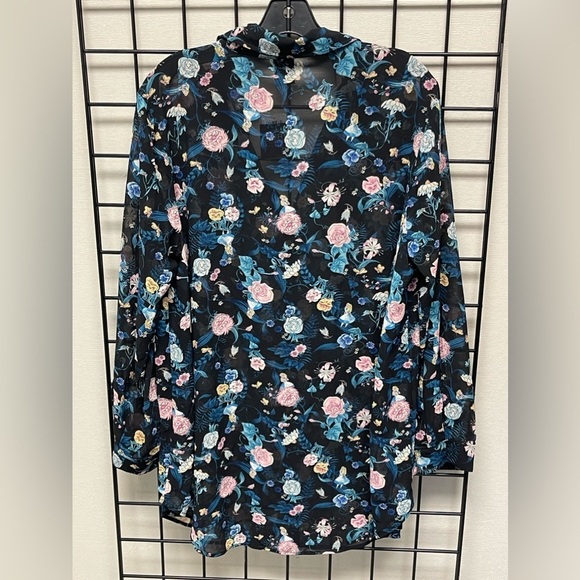 Torrid Disney Alice In Wonderland Button Down Tunic Size 0(12/14) NWT - Picture 5 of 7